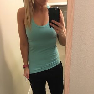 Lulu lemon New Nulu Cool Racerback II Tank size 6